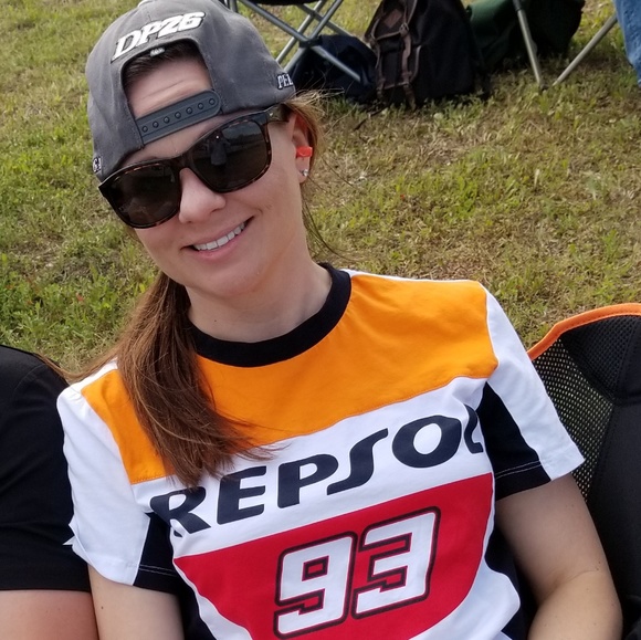 Meet your Posher, Amber - Picture 1 of 1